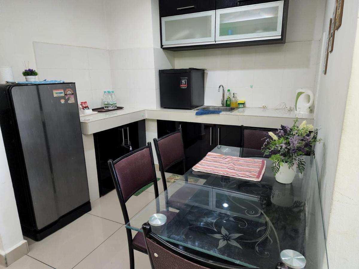 The Viana Apartment IV Kota Bharu Eksteriør billede